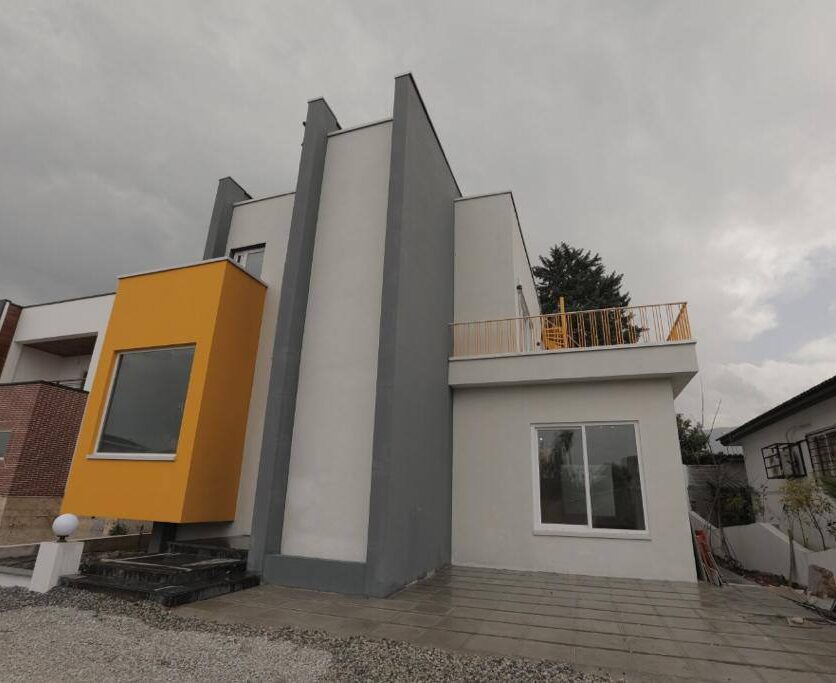 ویلای نیم پیلوت 320 متری در رویان - نوید ملک خرید ویلا در نوشهر