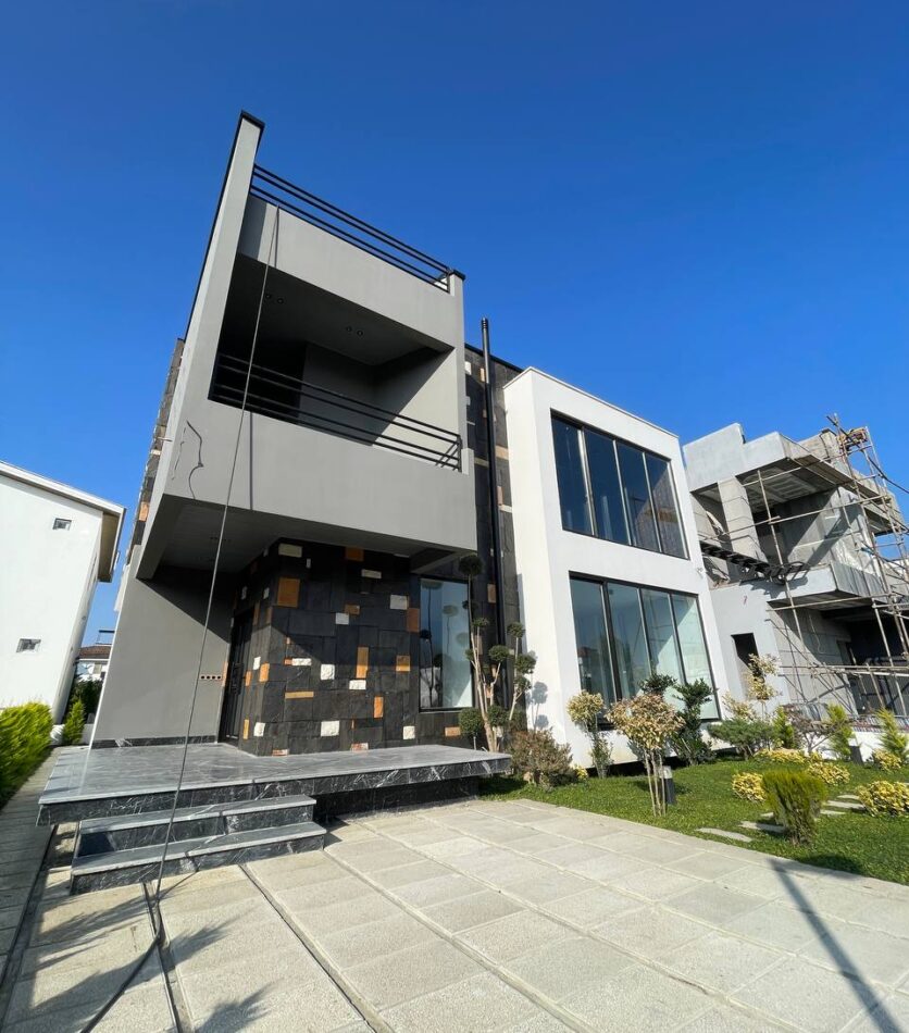 ویلا مدرن 370 متری در رویان - نوید ملک خرید ویلا در شمال خرید ویلای شمال