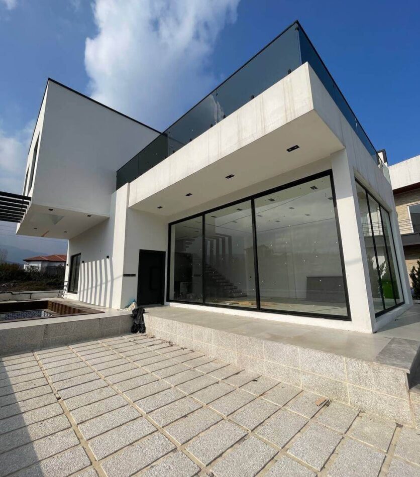 ویلا زیر قیمت 228 متری شهرکی در نوشهر نوید ملک قیمت ویلای ارزان در شمال