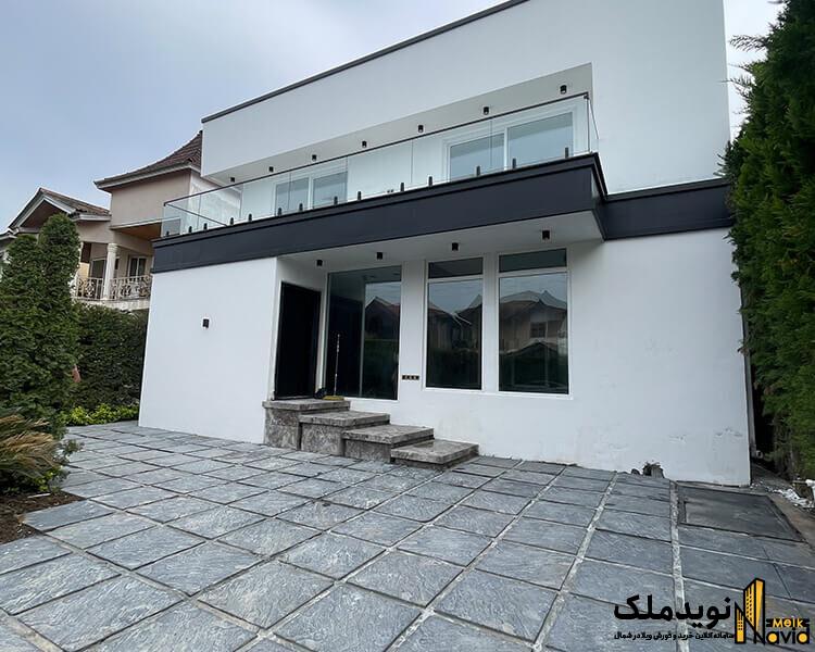 ویلا دوبلکس 260 متری شهرکی در نوشهر نوید ملک خرید ویلای استخردار در شمال